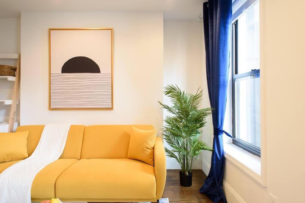 Appartement 69-5a Celebrate The Season Modern Lower East Side 1br New York