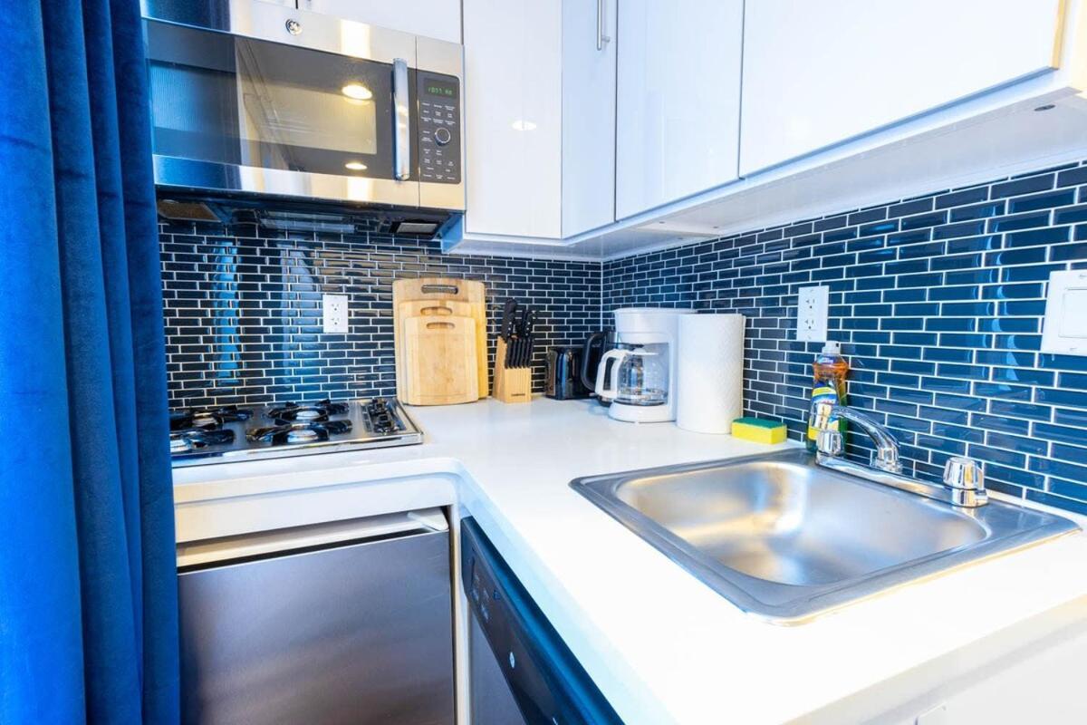 69-4c Brand New Haven Prime Lower East Side 1br Appartement