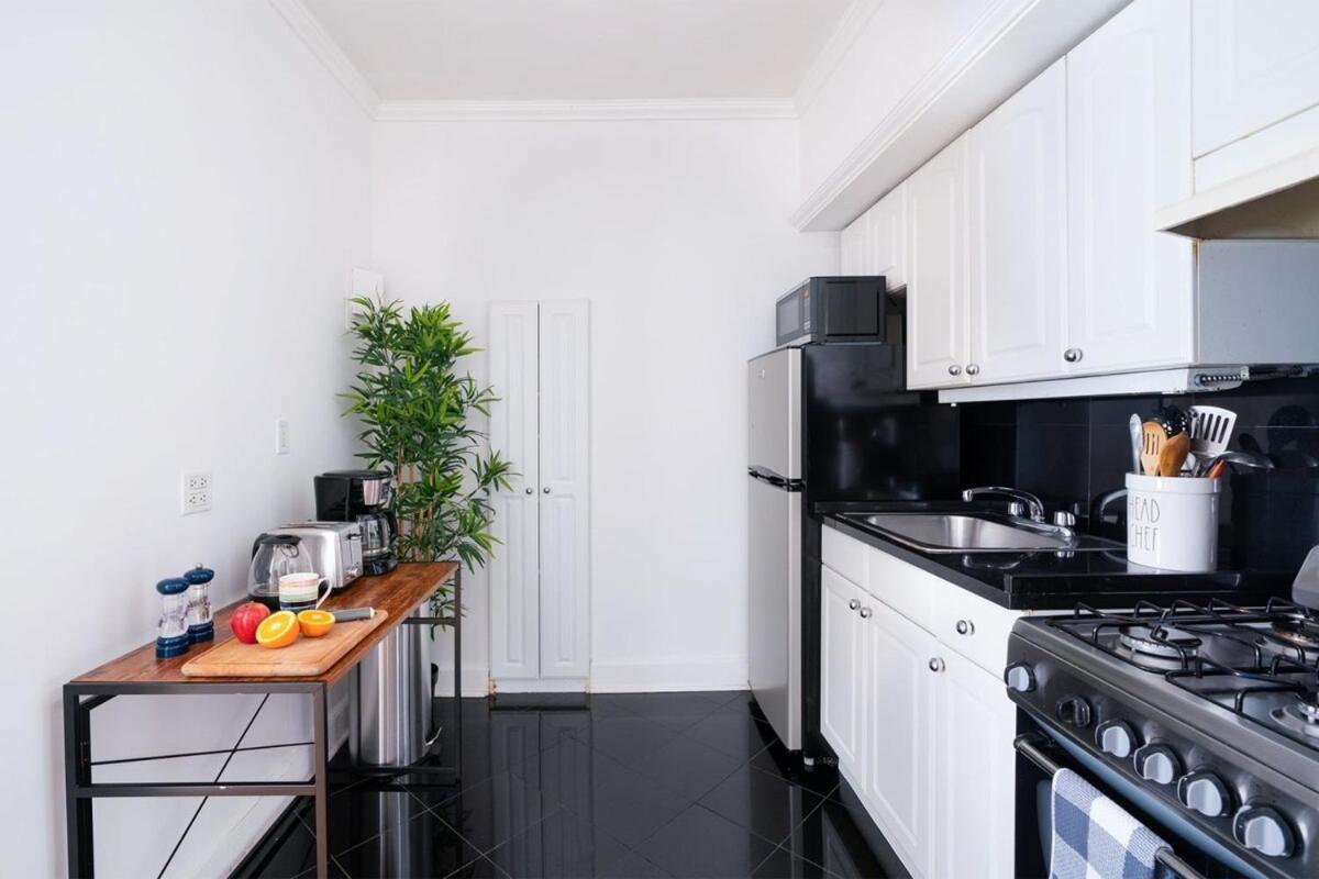 61-3c Renovated 2br Sleeps 5 Prime Upper East Nova York