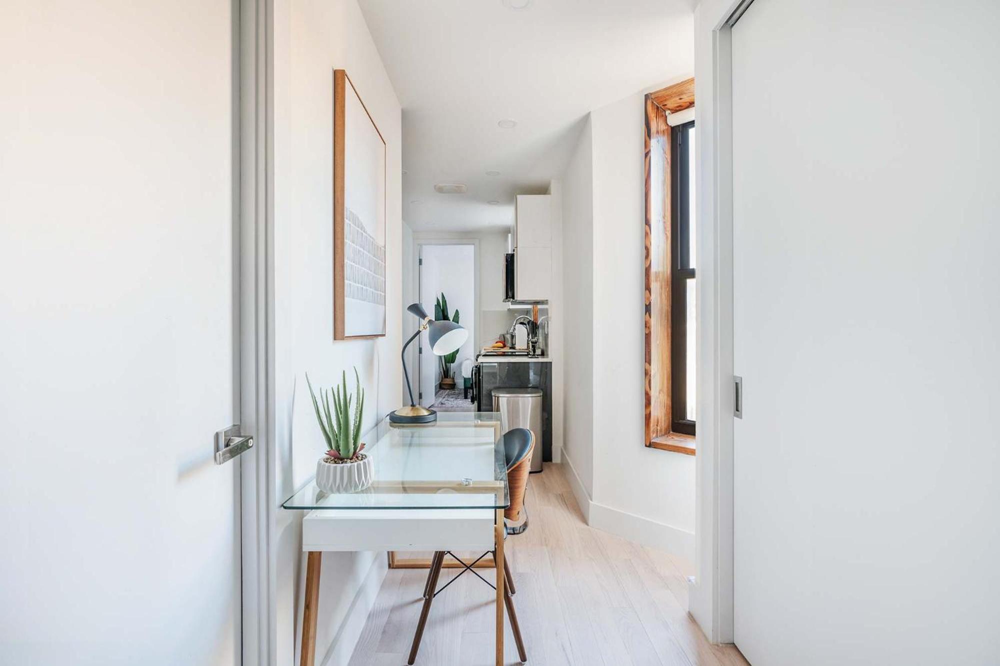 Apartment 48-3fe 2br Prime Midtown West New York City