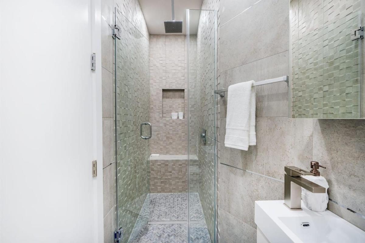 48-1fw Newly Renovated 2br In Midtown West Apartamento *