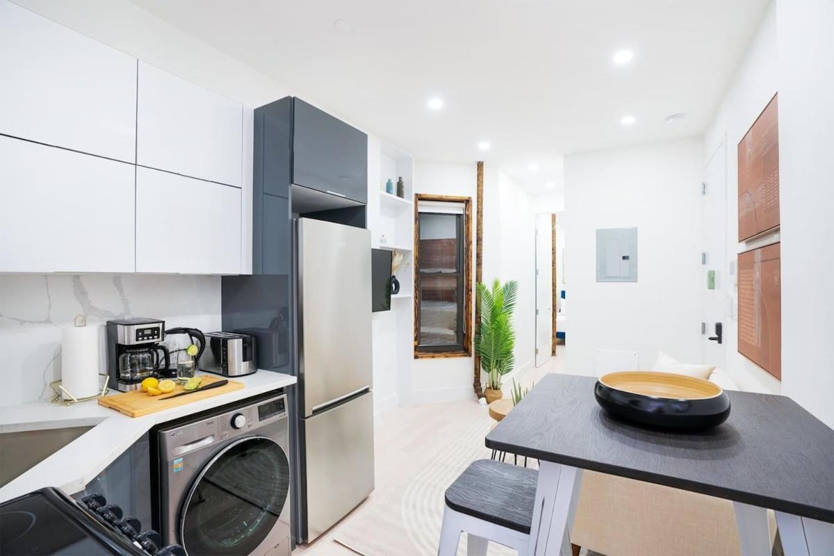48-1fw Newly Renovated 2br In Midtown West Apartamento
