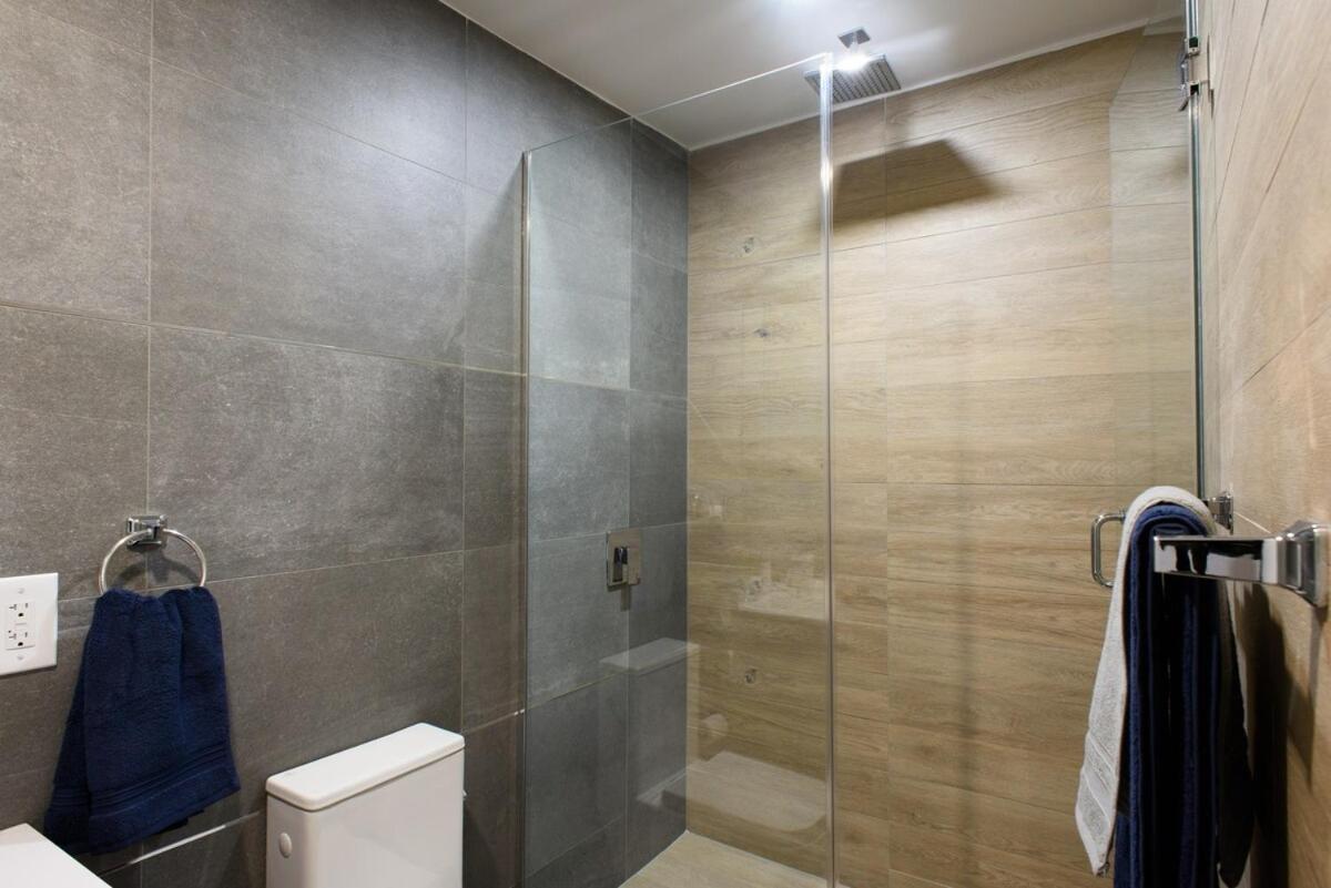 1597-9 Renovated Prime Ues Wd In Unit Appartement New York