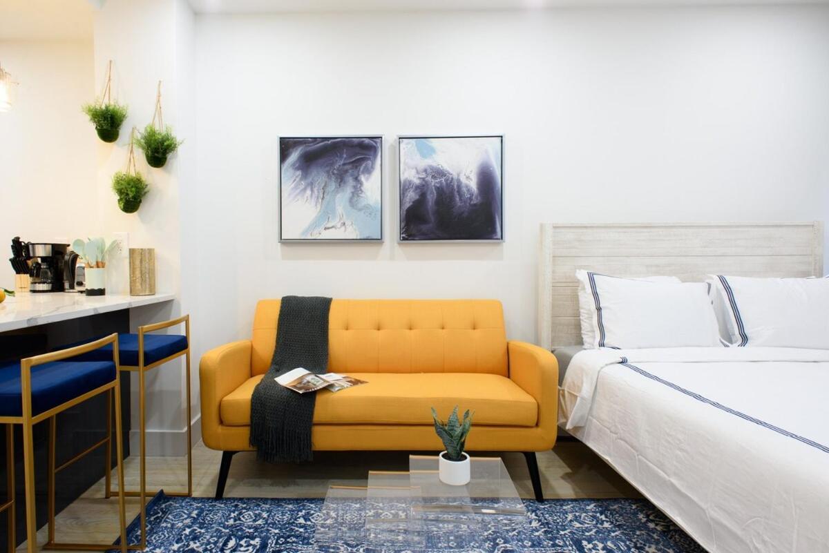 1597-9 Renovated Prime Ues Wd In Unit New York