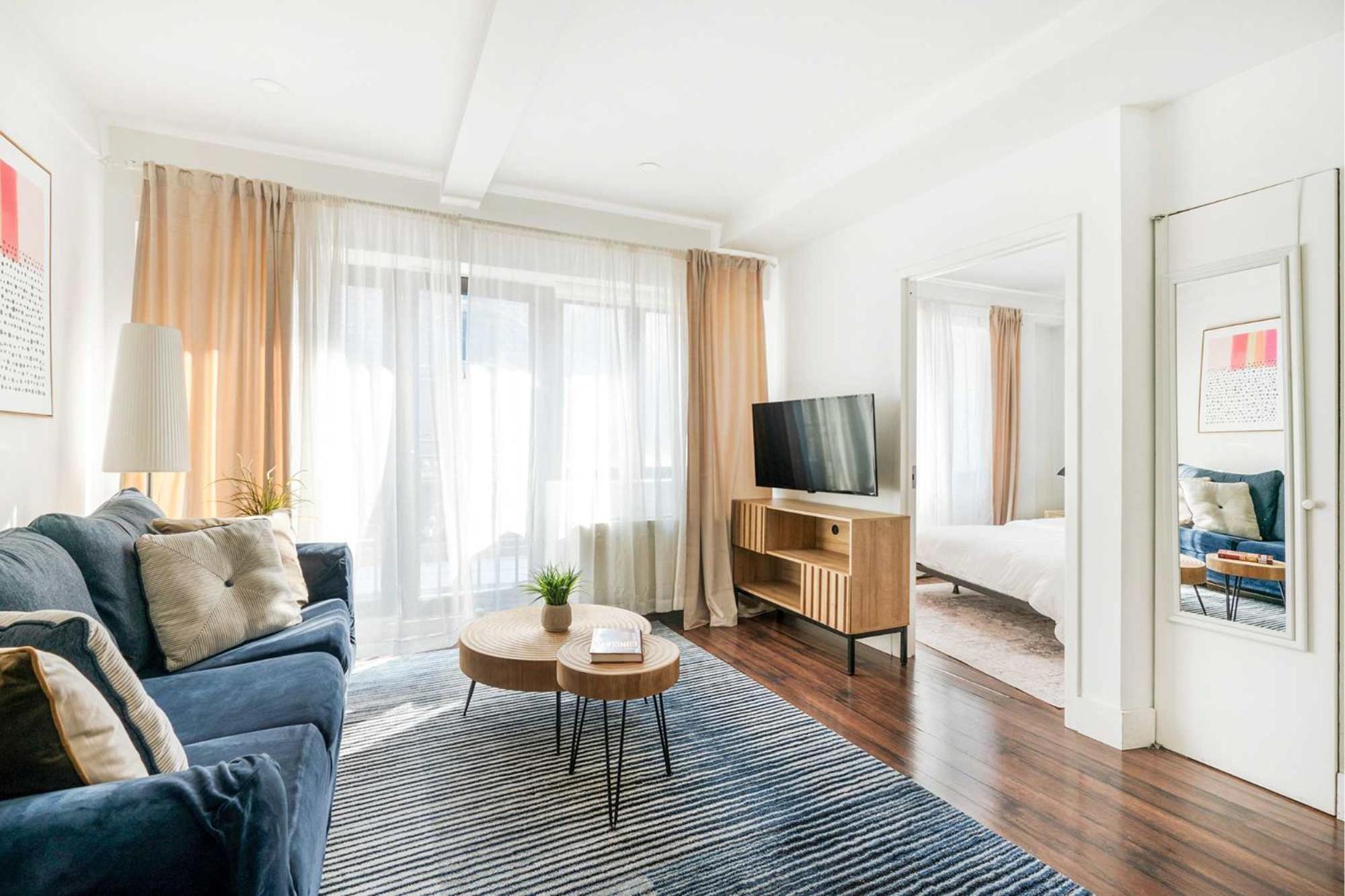 Apartamento 809-4a Columbus Circle New Bldg 1br W D *