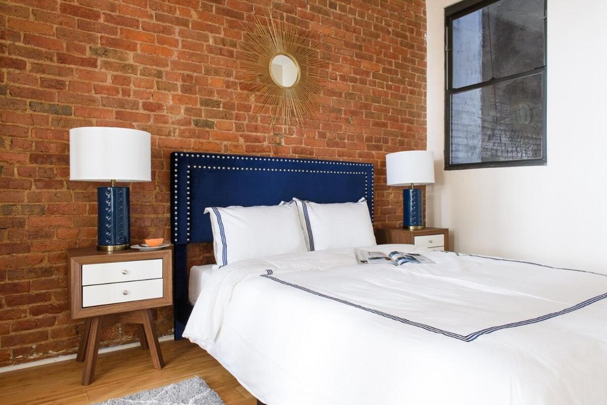 428-4r Prime Midtown Large 2 Bedroom Newly Furnished Appartement