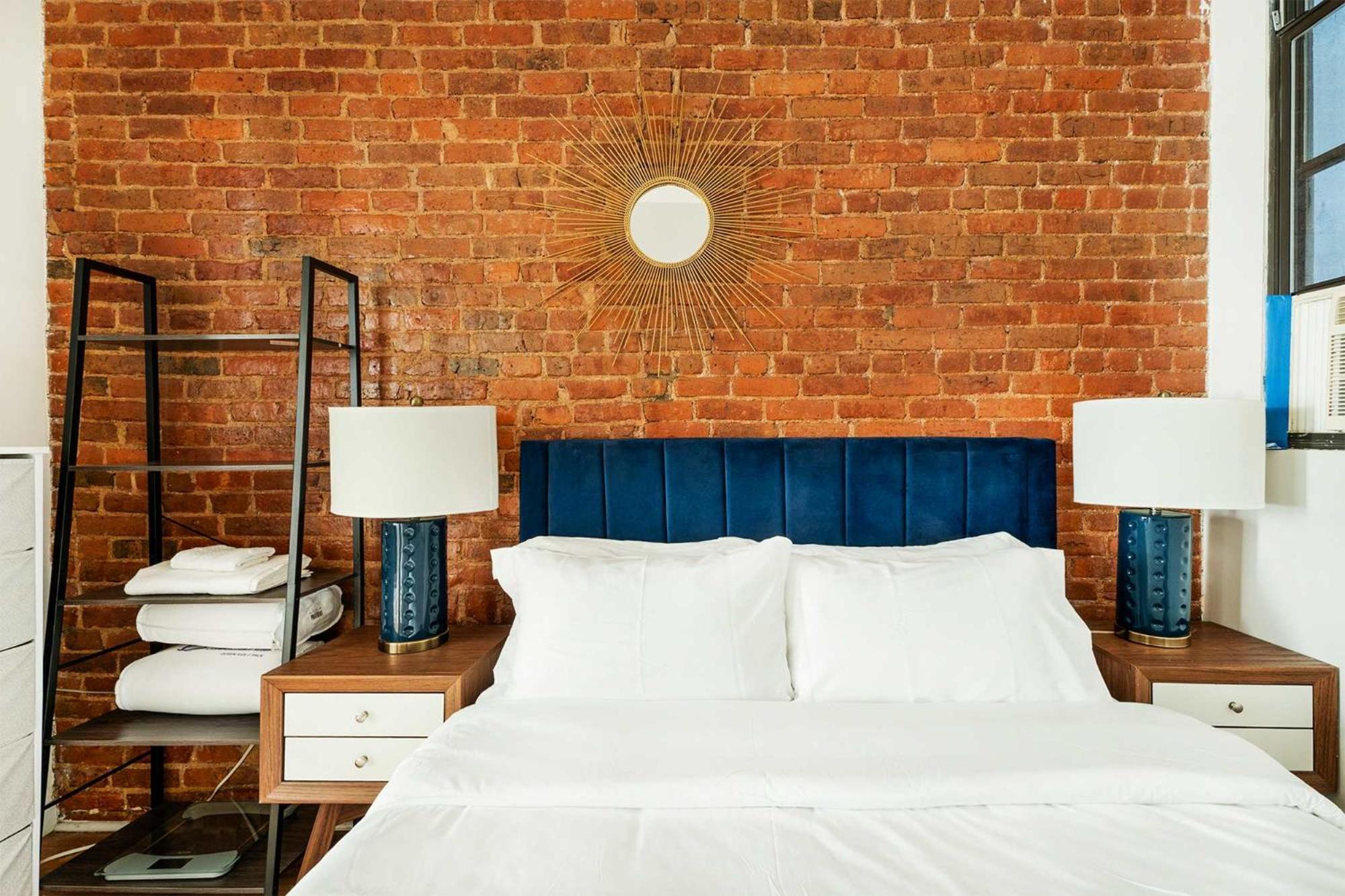 454-4r New 2br Prime Midtown Value Sleeps 5