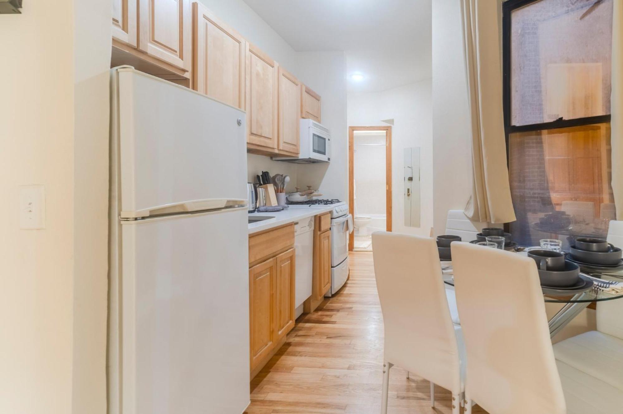 Stay2 Close To Time Square, Park, Columbus Circle, Health Kitchen * New York