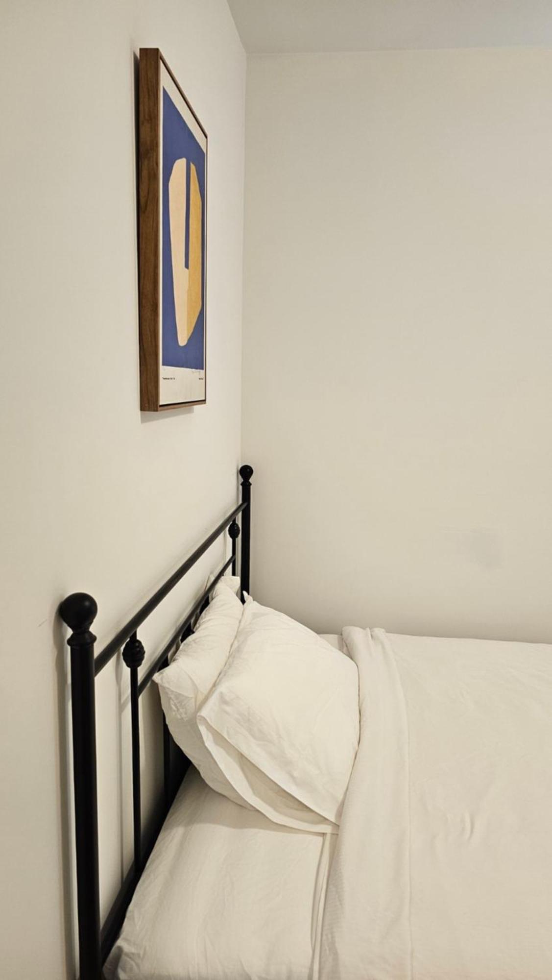 Lamartine Chelsea Hostal *