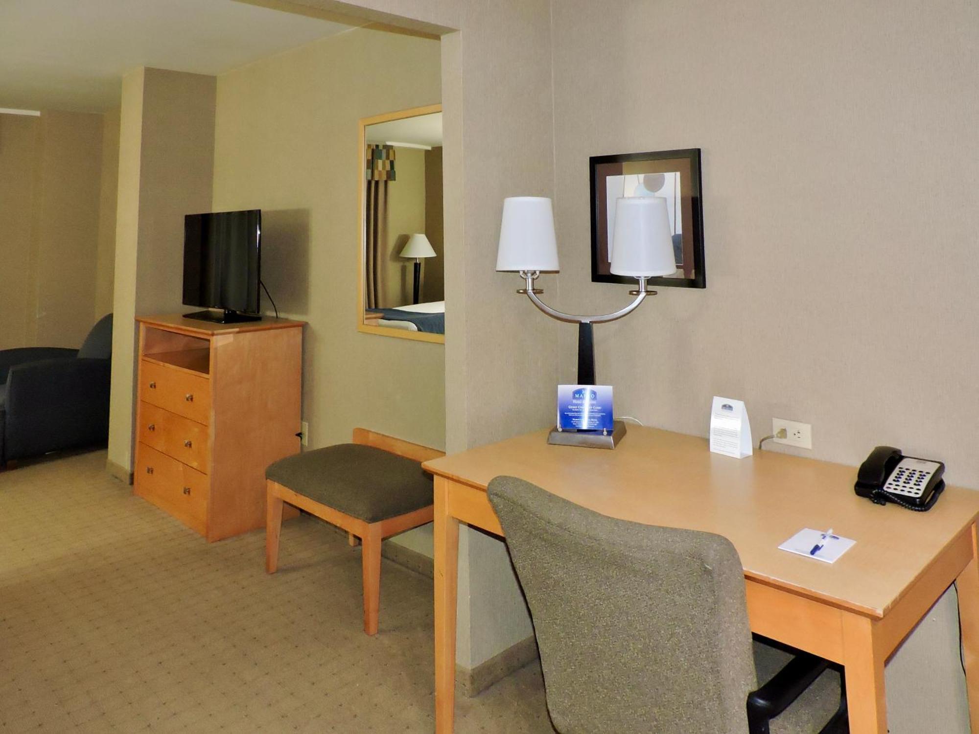 Marco Laguardia Hotel&suites Hotel
