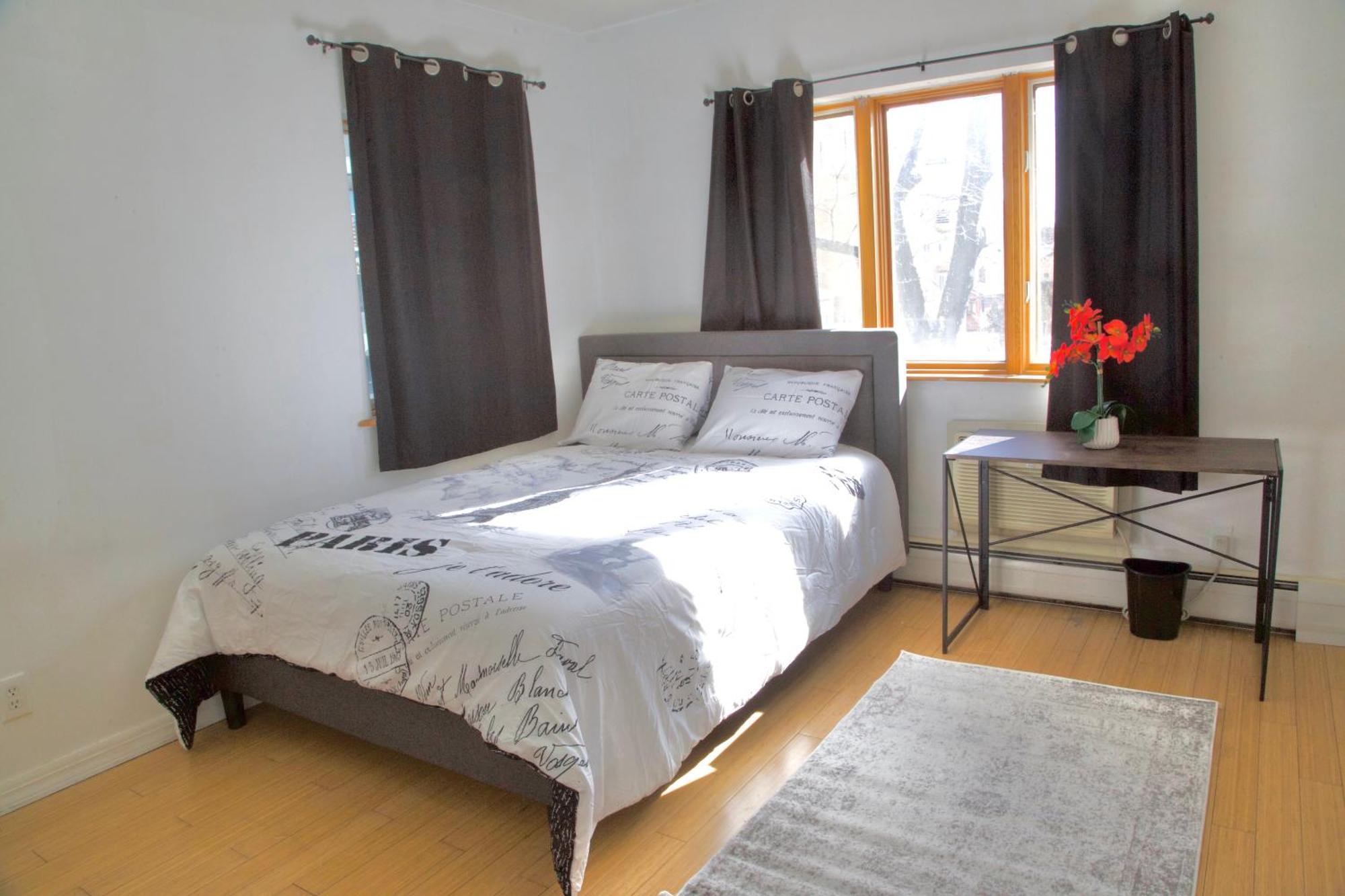 Brightonbeach2-spacious Room-close To New York