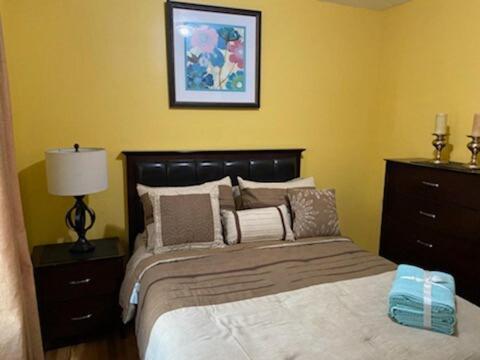 Dreamy 3 Bedroom 2 Baths Master Apartment