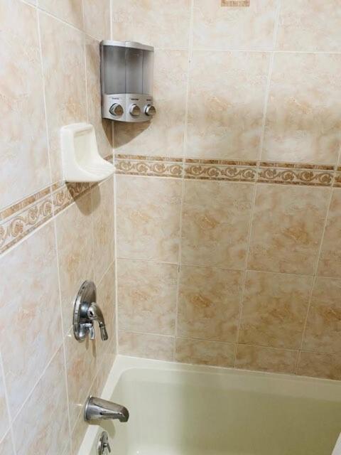 Dreamy 3 Bedroom 2 Baths Master Appartement *