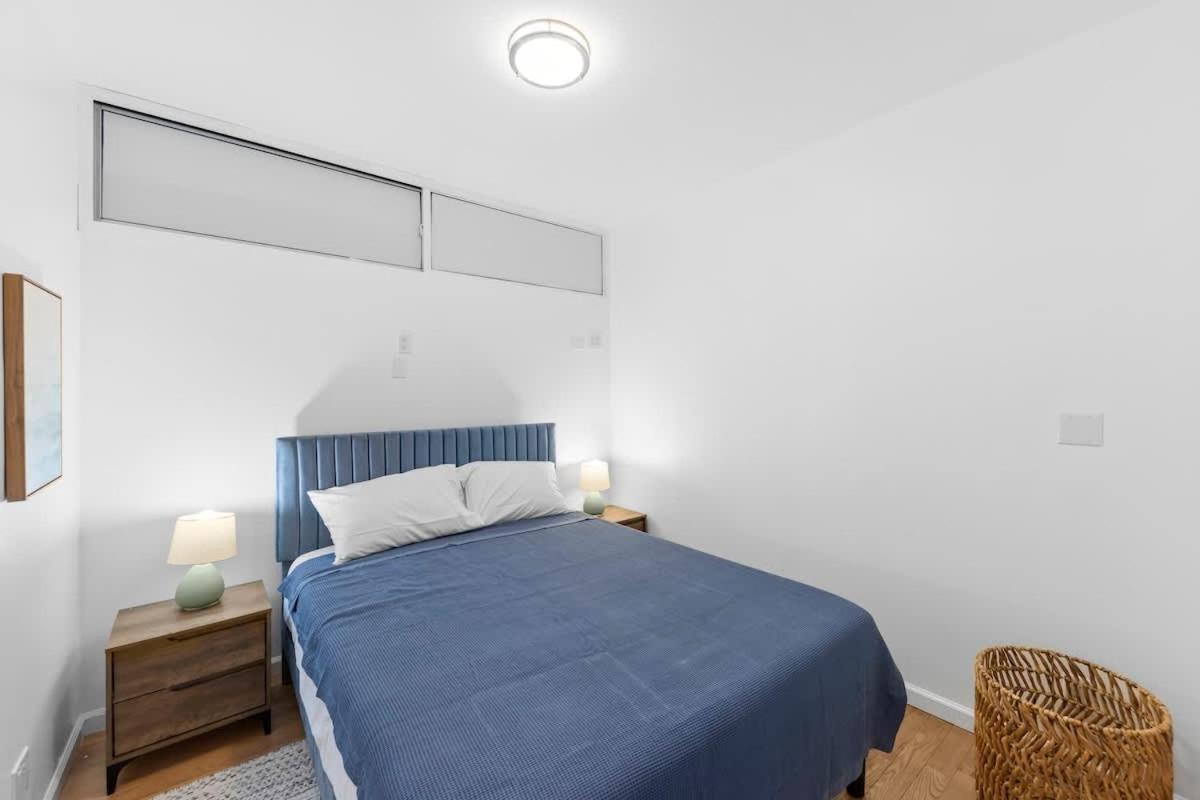 105- 4brs In The Heart Of The East Village New York