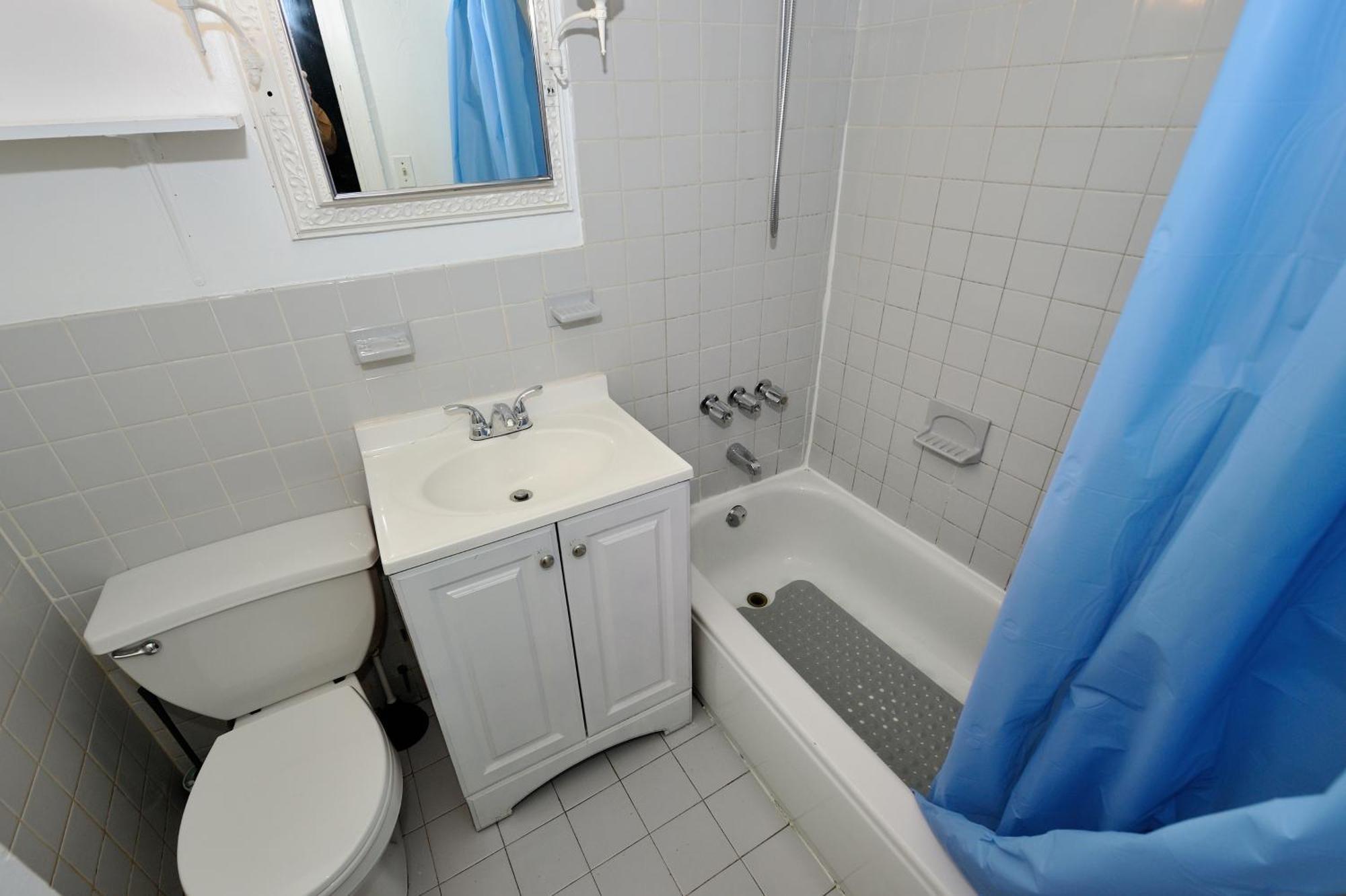 Apartamento 5 Bedroom 2 Bath Full Floor Midtown *