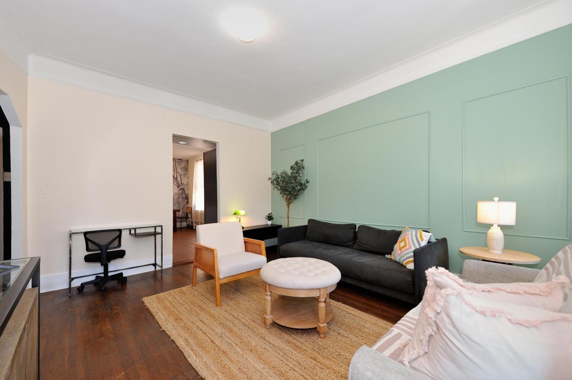 Apartamento 5 Bedroom 2 Bath Full Floor Midtown *