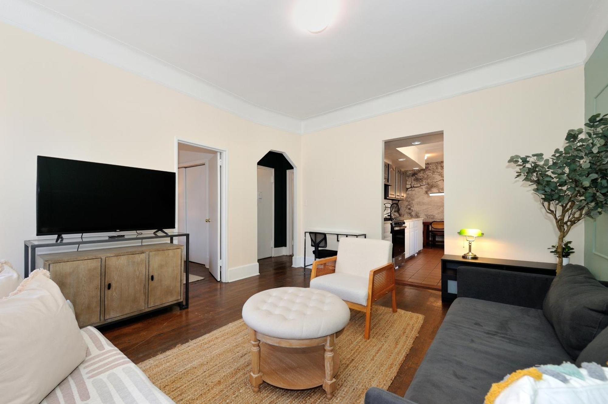 5 Bedroom 2 Bath Full Floor Midtown Nueva York