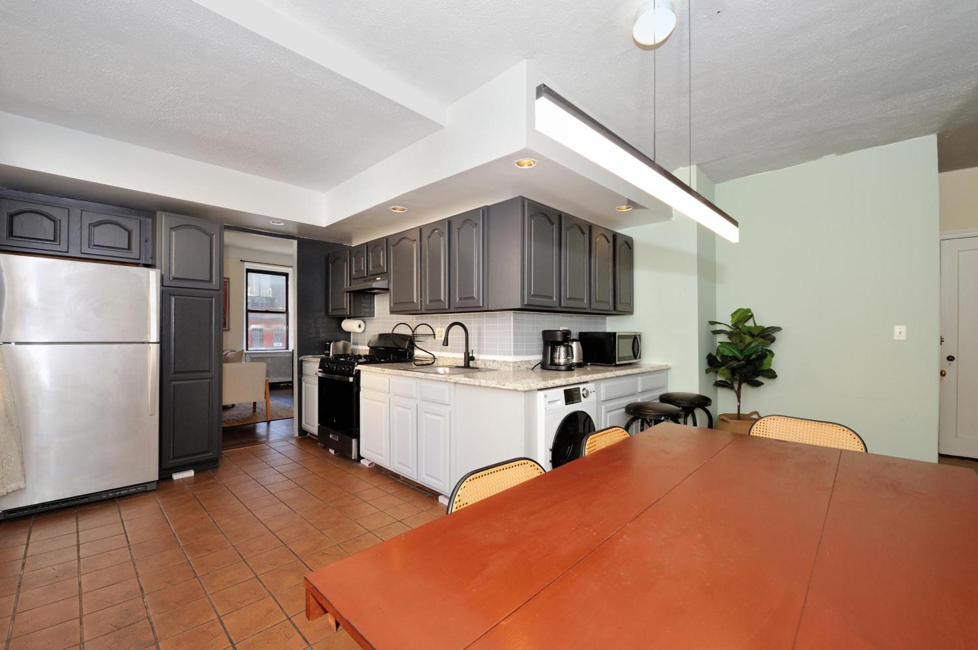5 Bedroom 2 Bath Full Floor Midtown * Nueva York