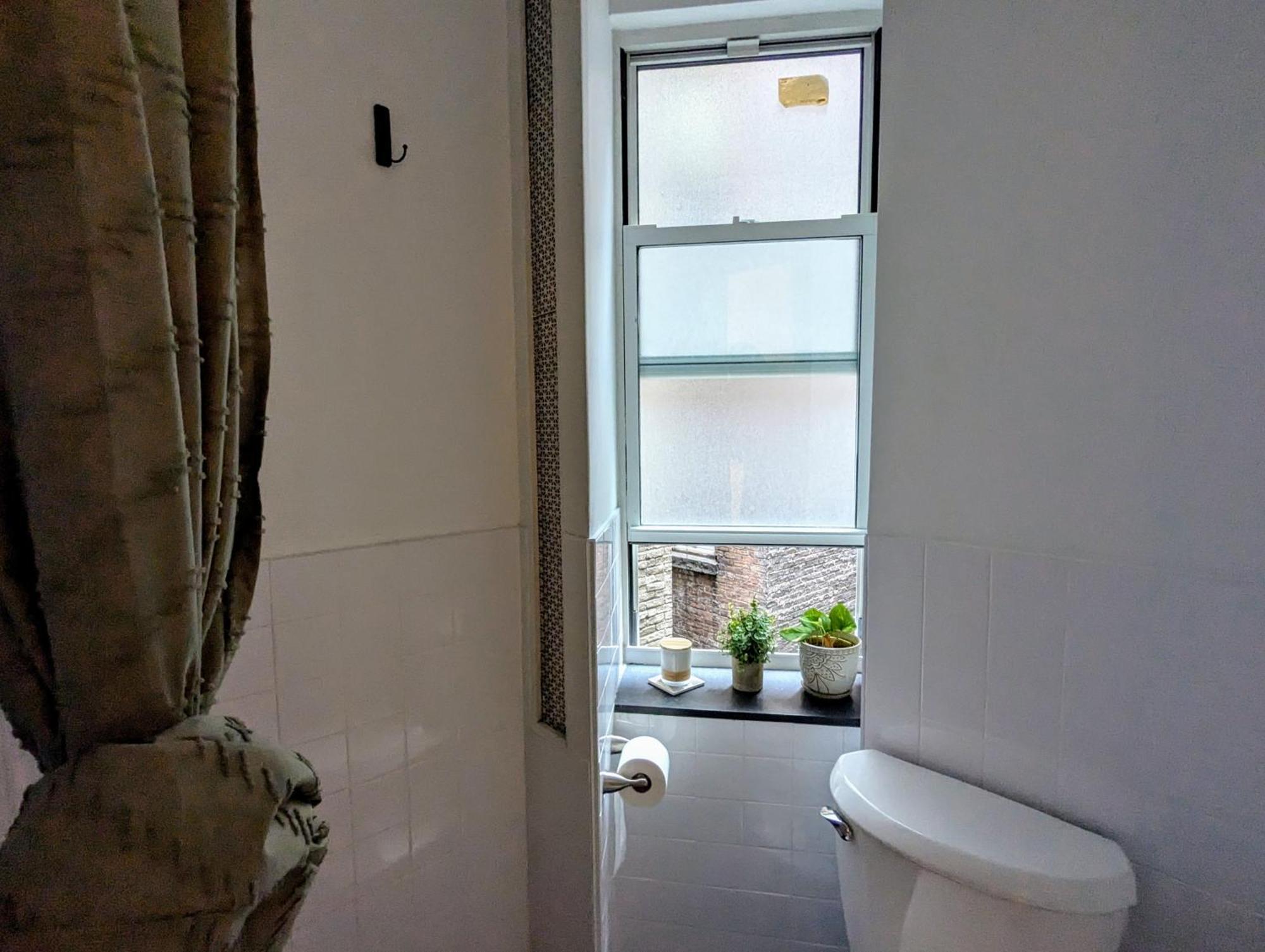 Elegant Retreat - Sophisticated One Bedroom In Downtown Manhattan's Union Square Appartement New York