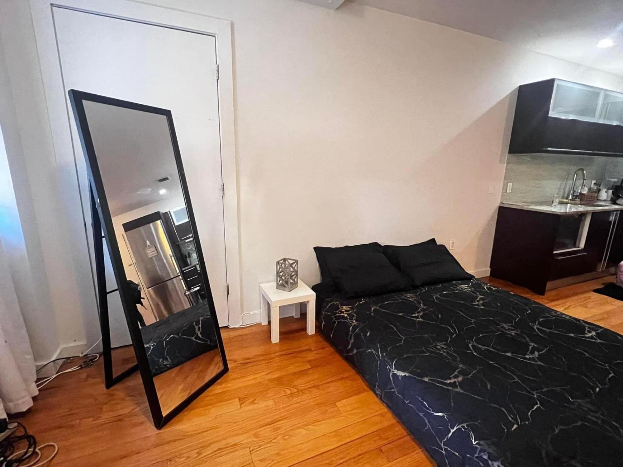 Williamburg Beautiful Ground Floor Appartement New York