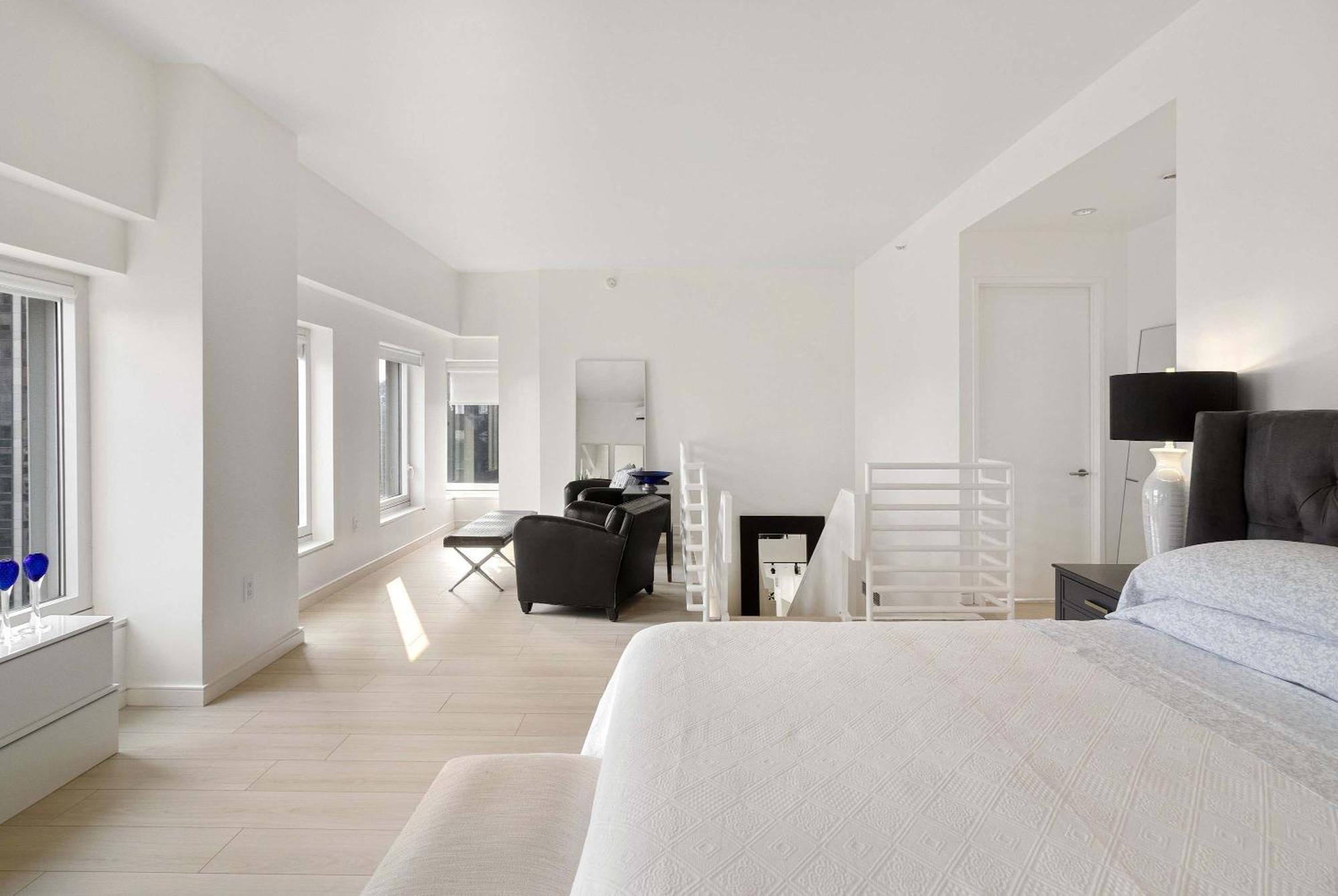 Nye Ball Drop Steps Away I Penthouse Views Appartement New York