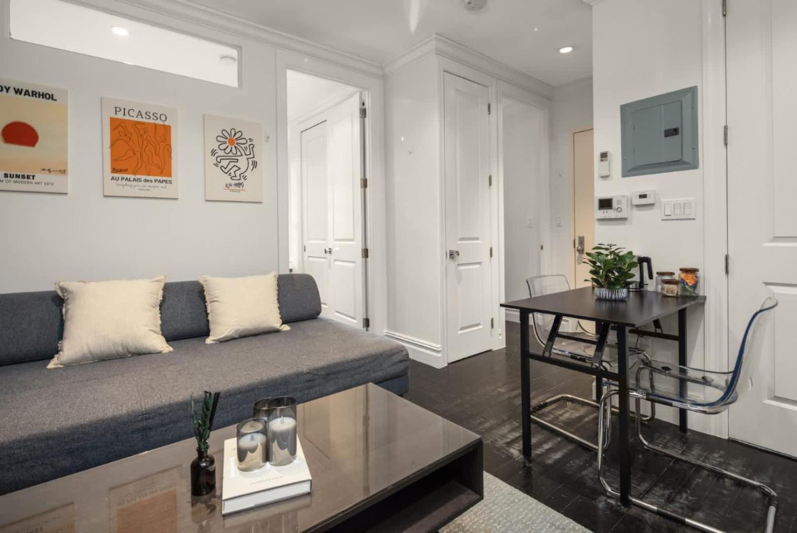 Upscale Comfort Stylish 2br In The Heart Of Nyc Lejlighed *