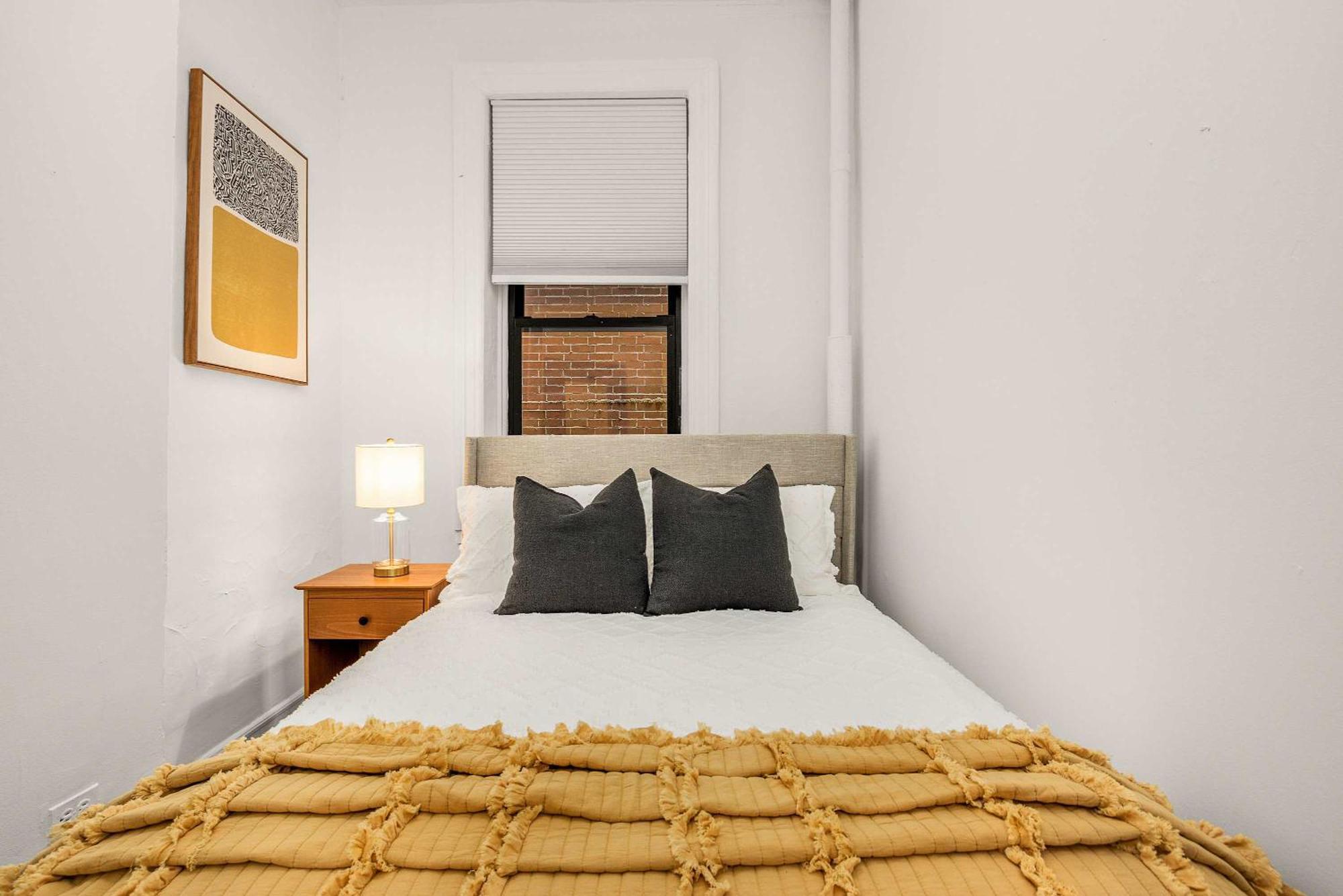 Stylish & Cozy 3-bedroom In East Village Appartement *