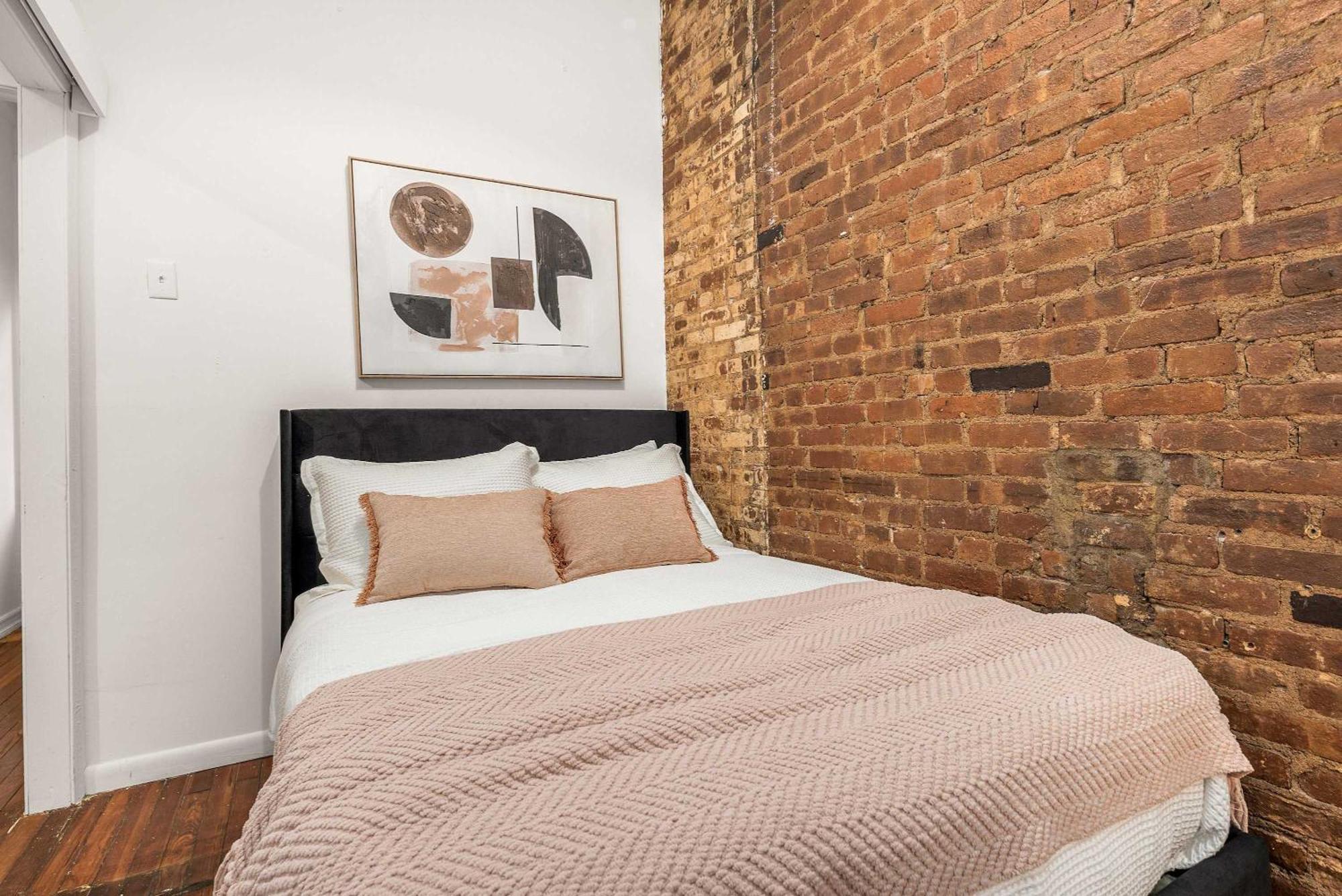 Stylish & Cozy 3-bedroom In East Village Appartement