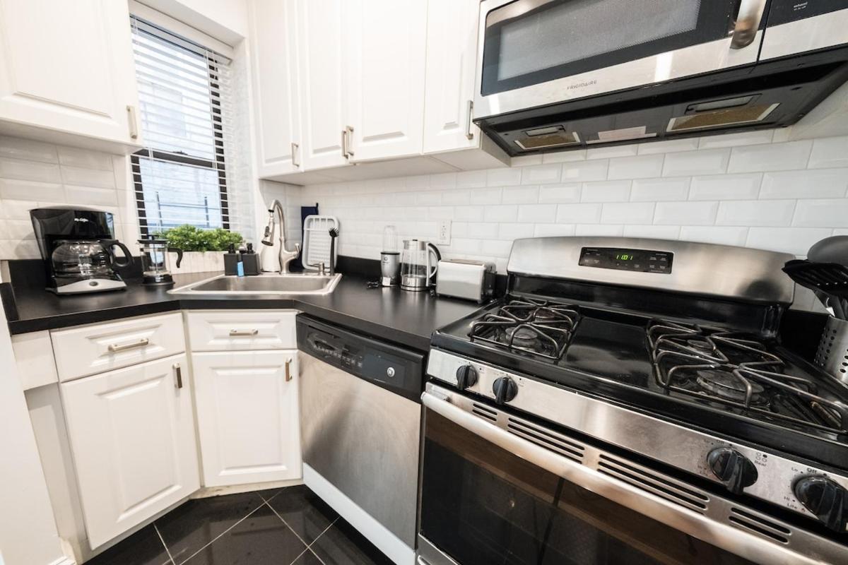 4br Two Blocks To Park Elevator, Laundry, Virtual Doorman Appartement