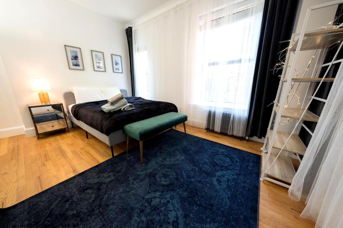 4br Two Blocks To Park Elevator, Laundry, Virtual Doorman Appartement New York