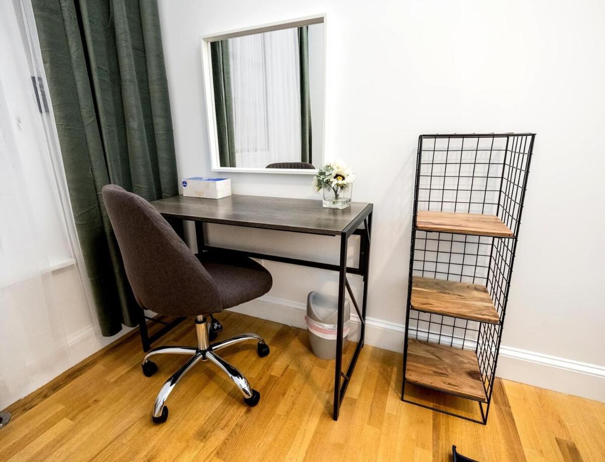 4br Two Blocks To Park Elevator, Laundry, Virtual Doorman