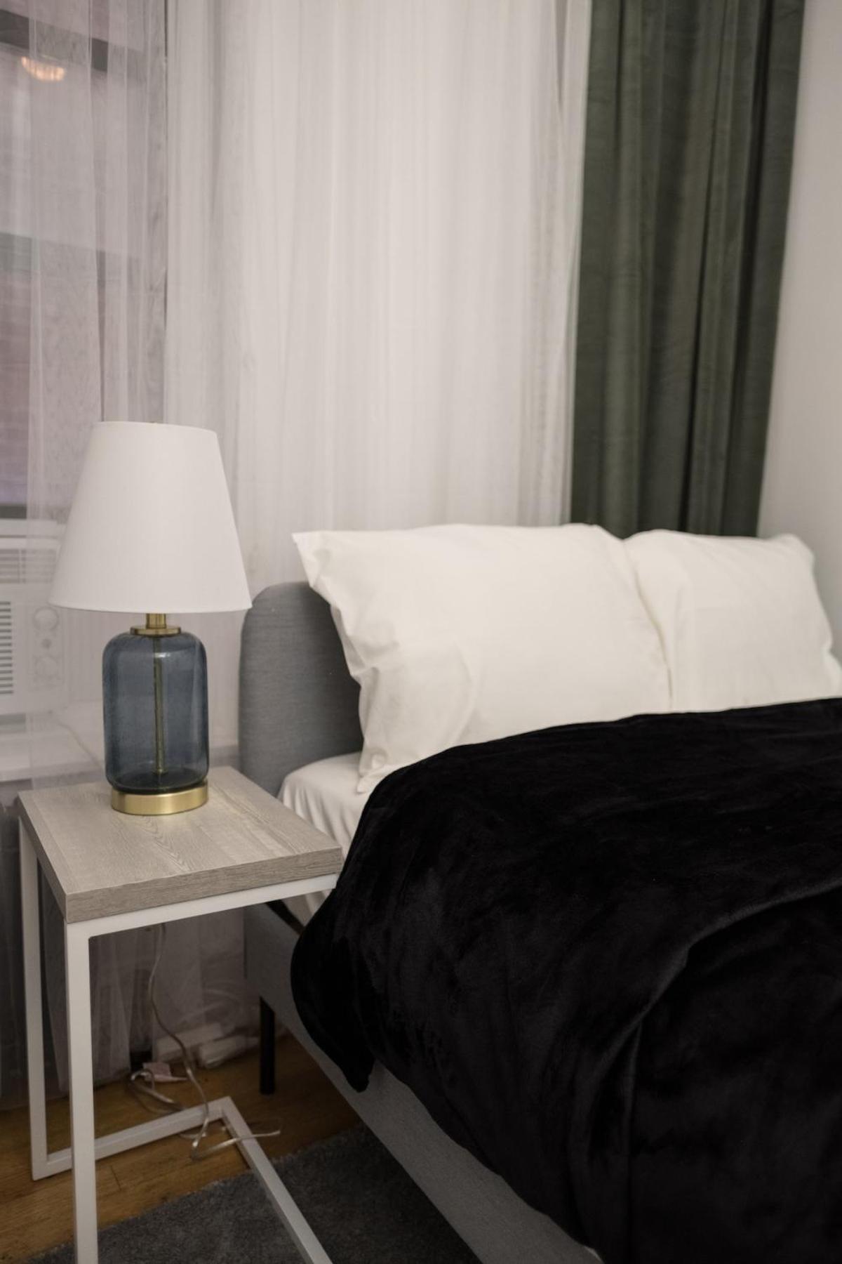 4br Two Blocks To Park Elevator, Laundry, Virtual Doorman * New York