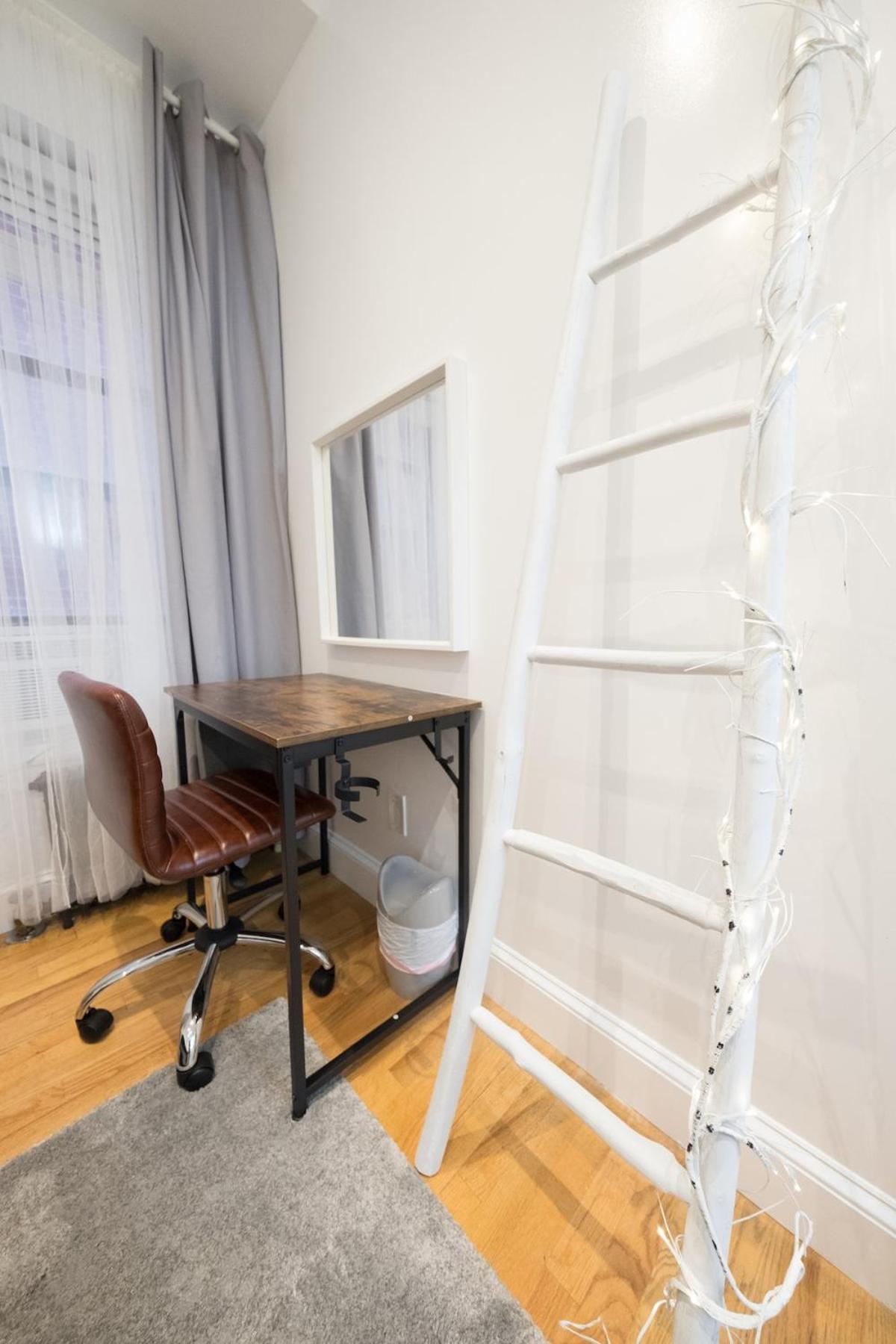 Appartement 4br Two Blocks To Park Elevator, Laundry, Virtual Doorman *