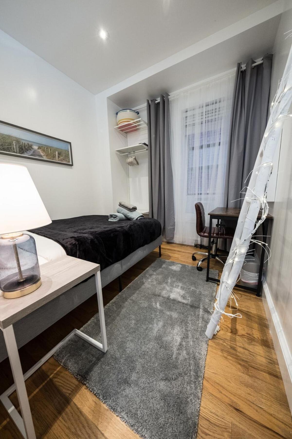 4br Two Blocks To Park Elevator, Laundry, Virtual Doorman Appartement *