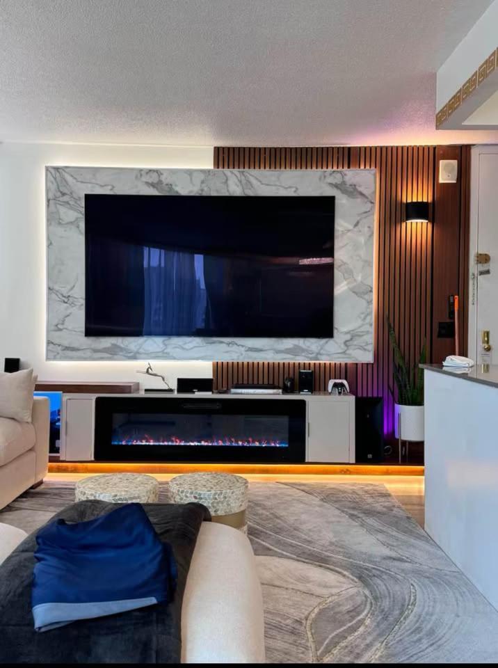 New Chic & Cozy 1bd Near East River, Minutes From Park Appartement New York