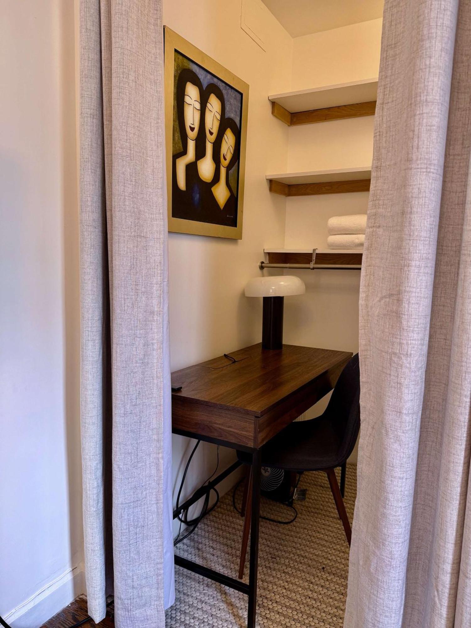 Appartement Designer In Diplomat District