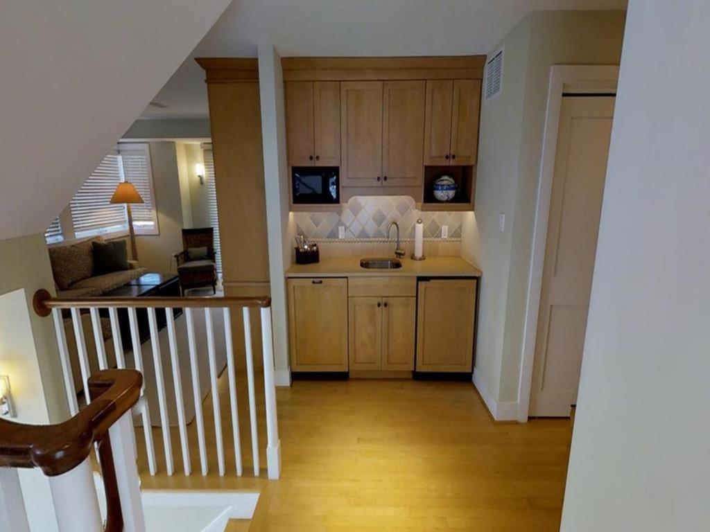 Pet Friendly, Single Family, Ocean Front, Elevator, Badges, Wifi, Decks, Chairs, Oceanview, Keurig, Jacuzzi-jet Tub, O-s Shower, Hébergement de vacances