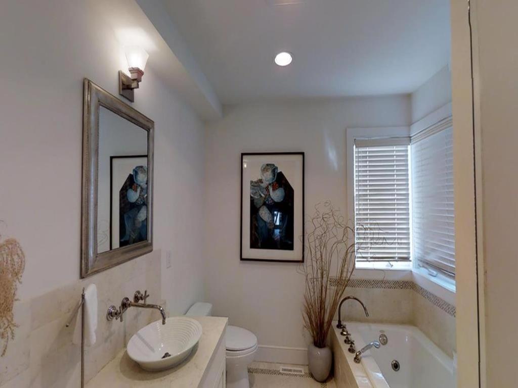 Pet Friendly, Single Family, Ocean Front, Elevator, Badges, Wifi, Decks, Chairs, Oceanview, Keurig, Jacuzzi-jet Tub, O-s Shower, Hébergement de vacances *