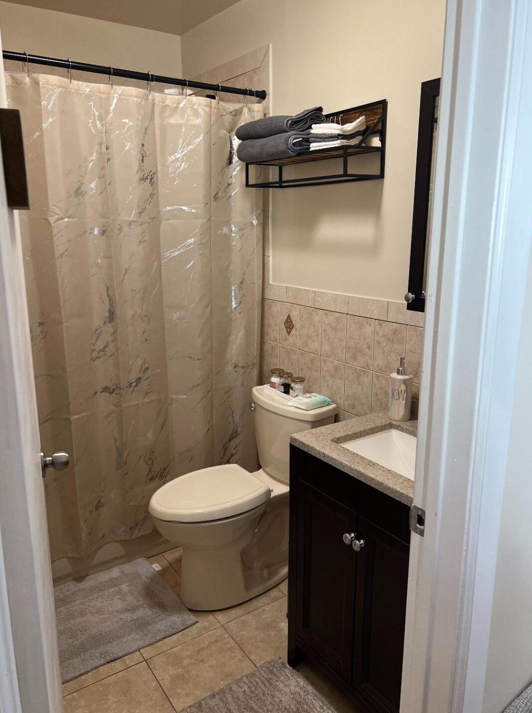 Chic Modern Bedroom 5 Mins From Jfk Accommodatie bij particulieren New York