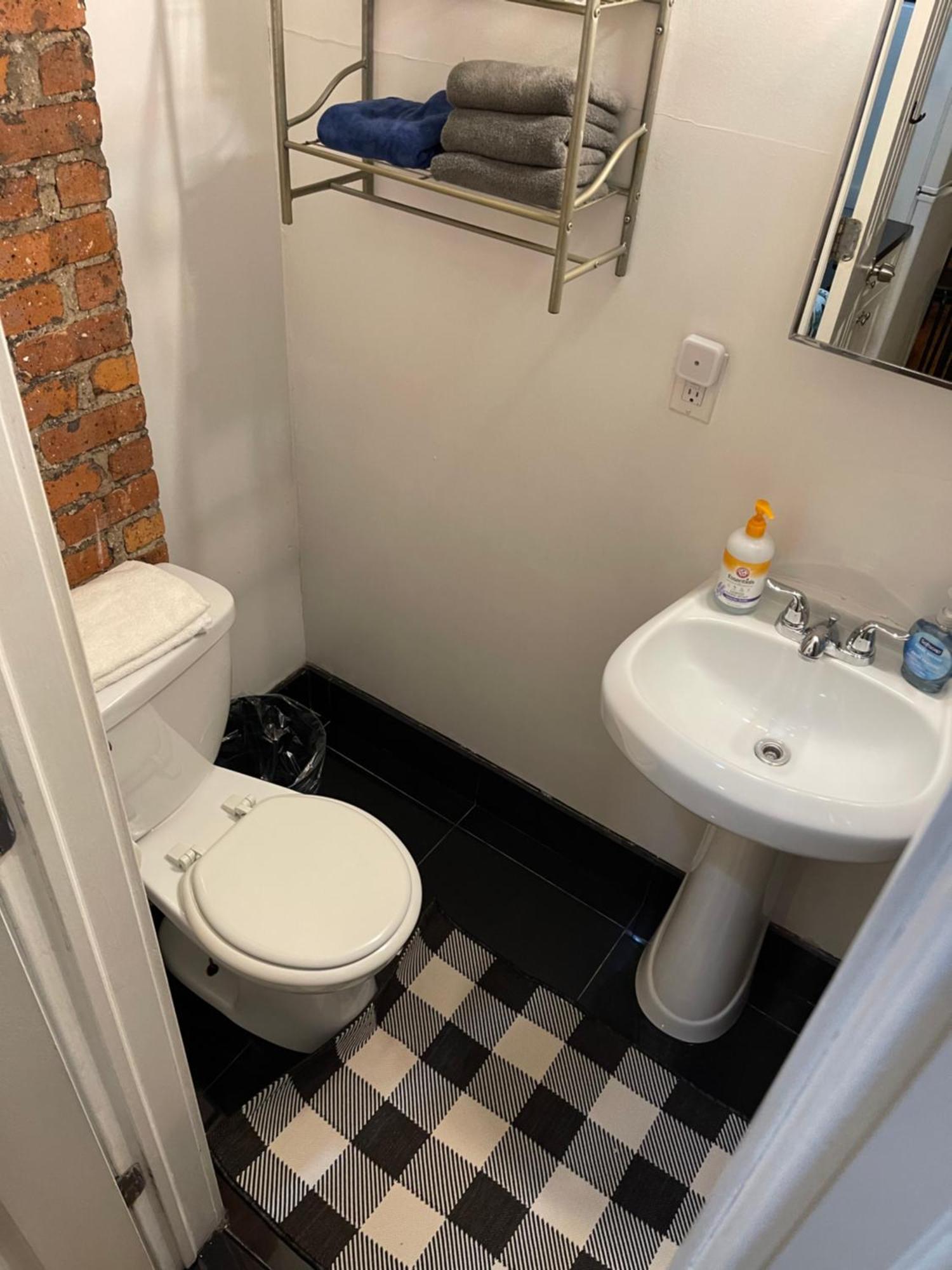 Nestel Nest 1 Bedroom Appartement *