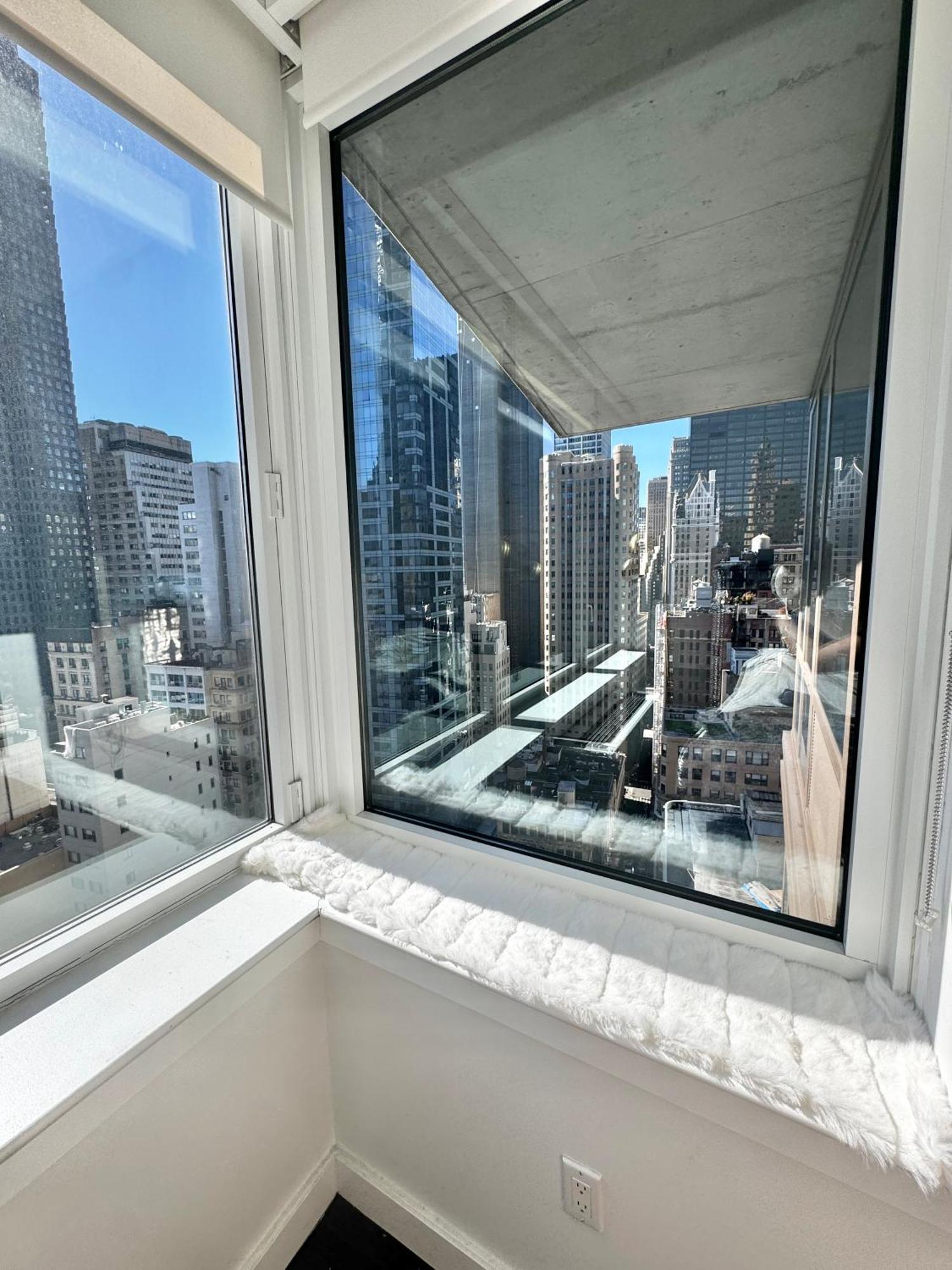 Appartement Chic Skyline 1br Retreat *