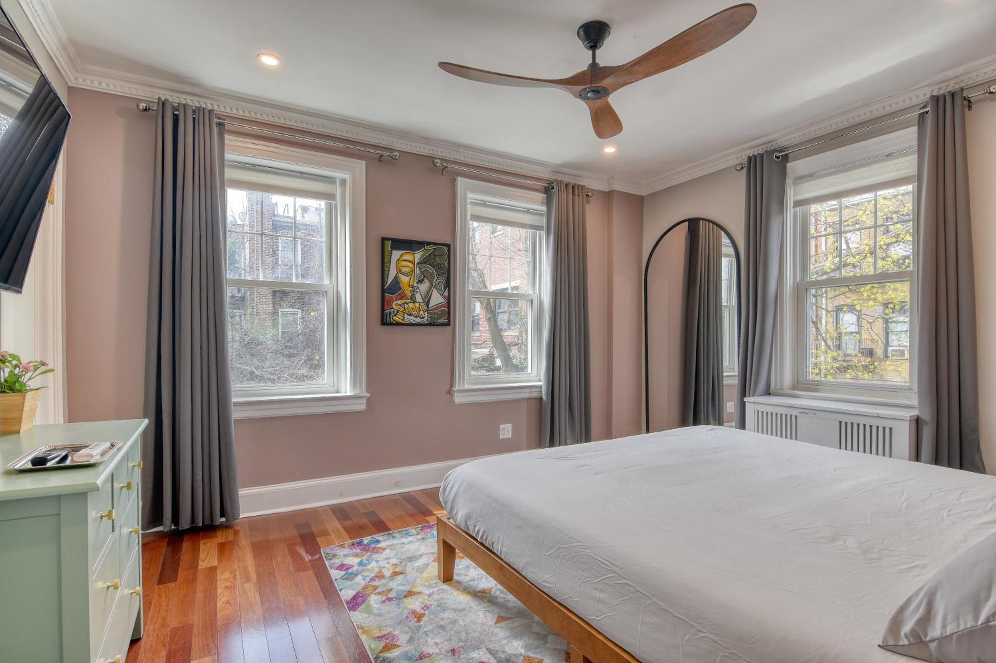 Hébergement de vacances Close To Prospect Park, King Size Beds, 30 Minutes To Times Square, Free Parking New York