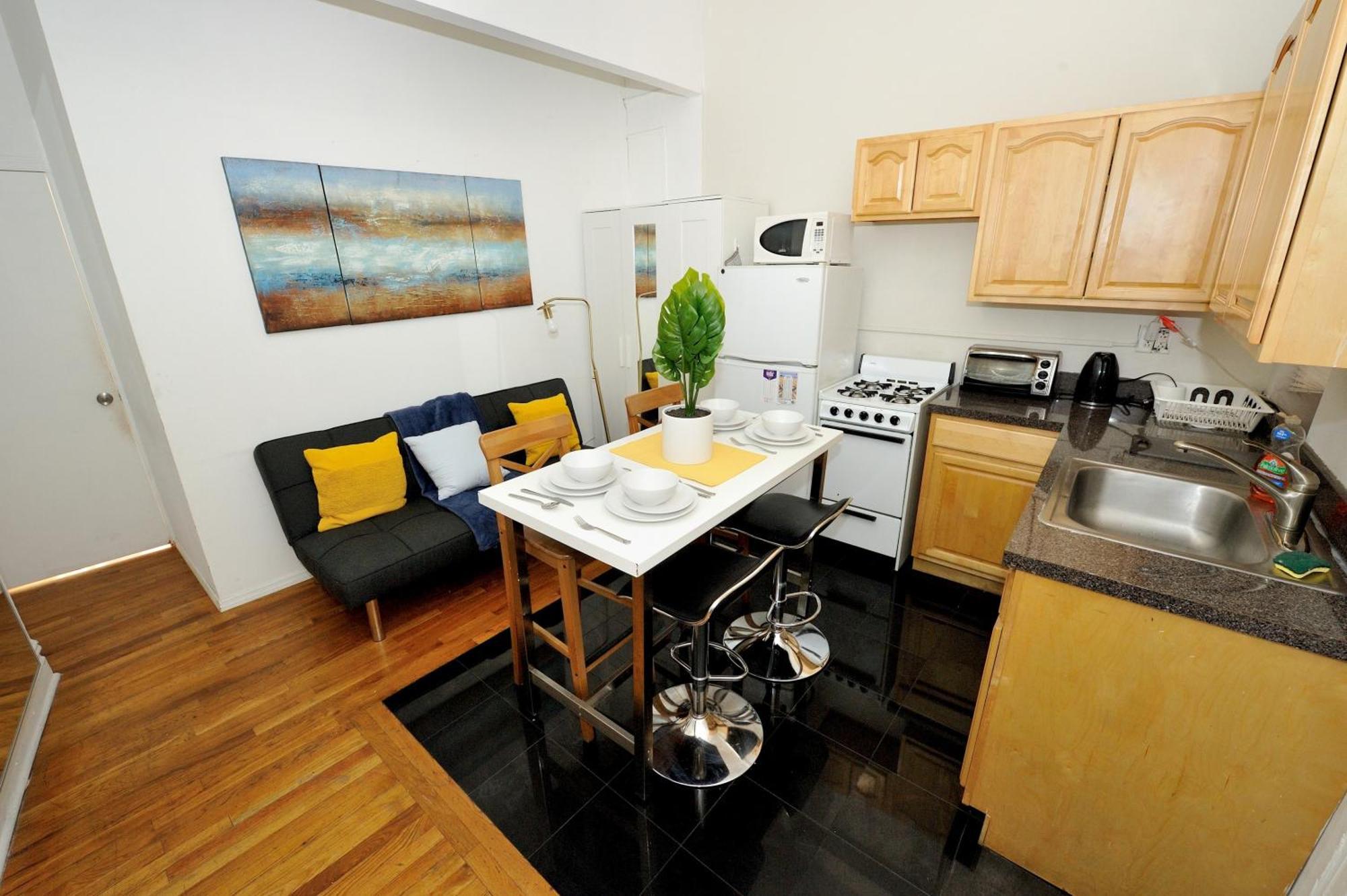 Midtown West Furnished 3br Perfect Share Appartement New York
