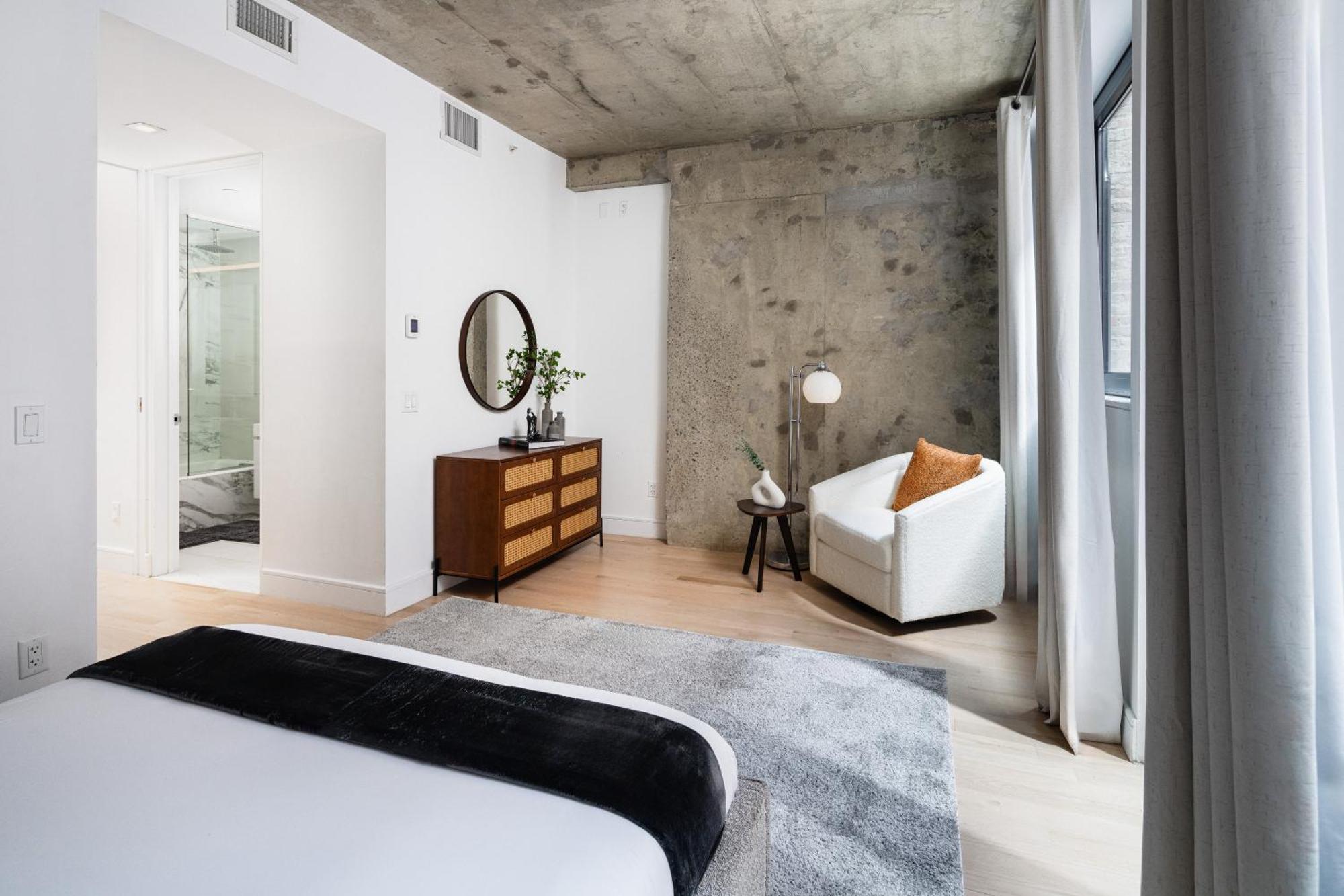Stunning With Patio In Manhattan * New York
