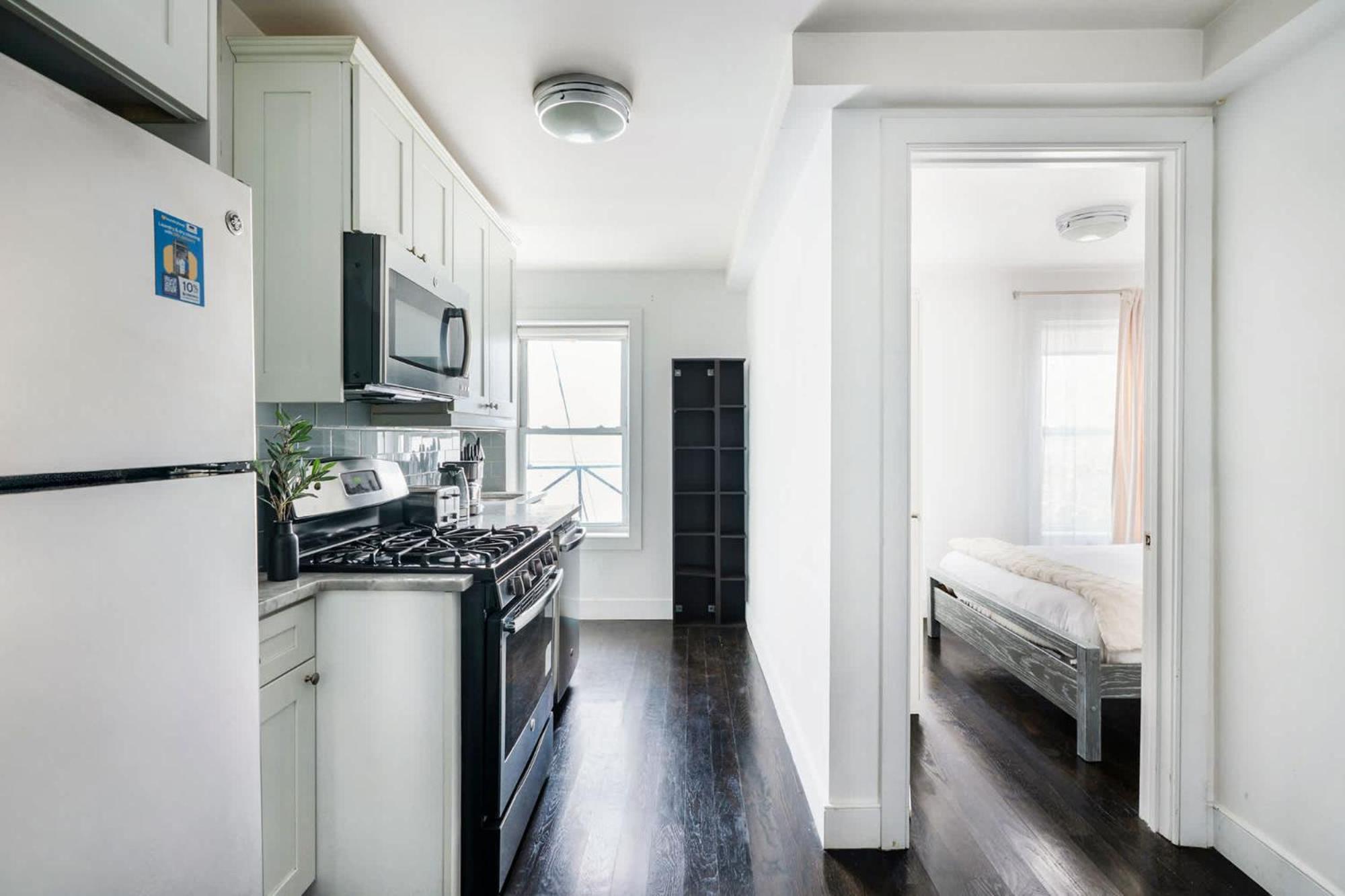 Apartment 39-2 Renovated 3br Prime Hudson Yards Area New York