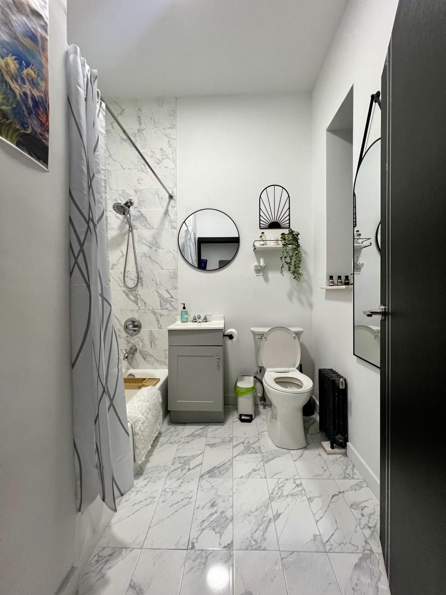 Steps From Everything - Modern In Downtown's Union Square Appartement *