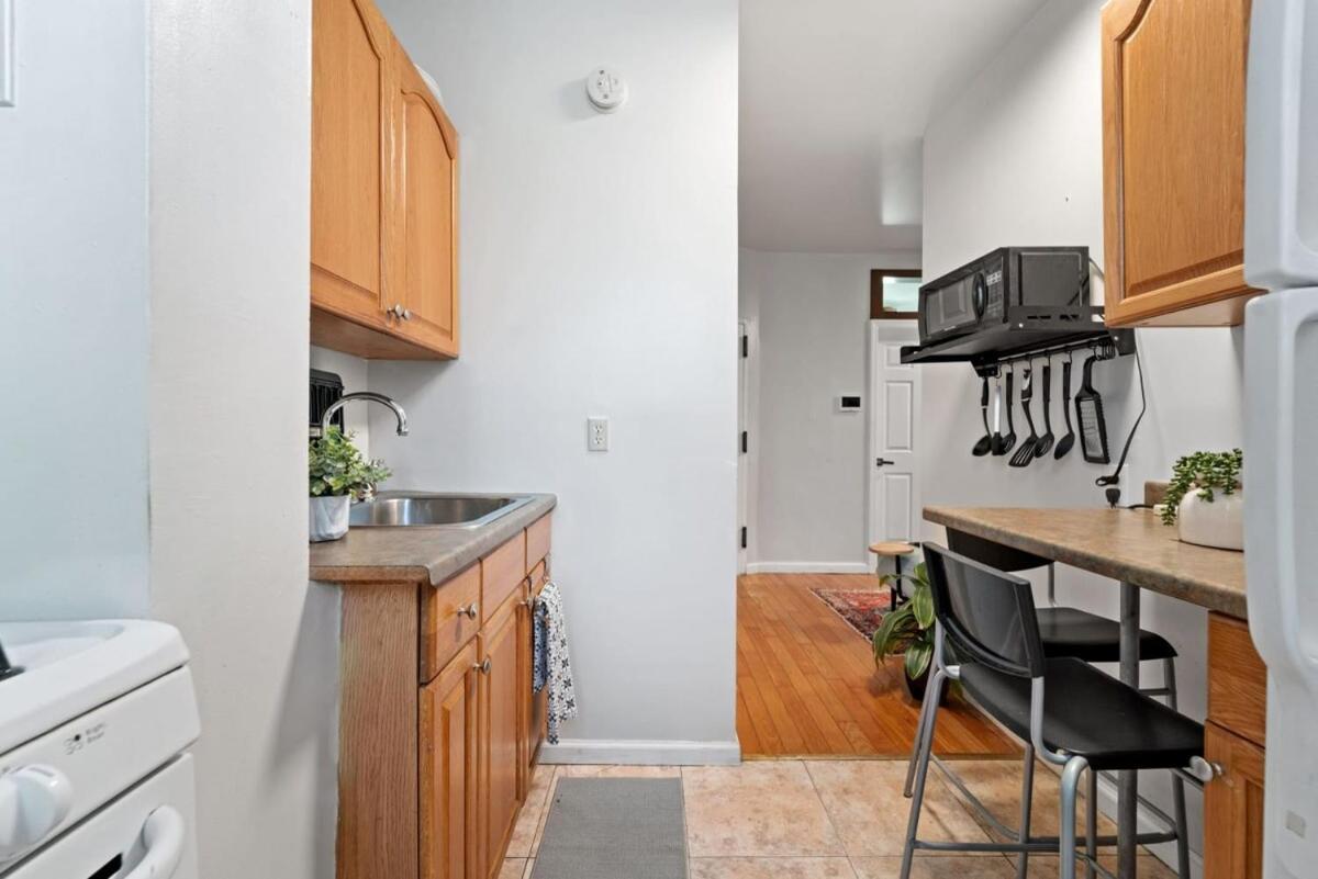 Convenient 2br - Walking Distance To Times Square Appartement