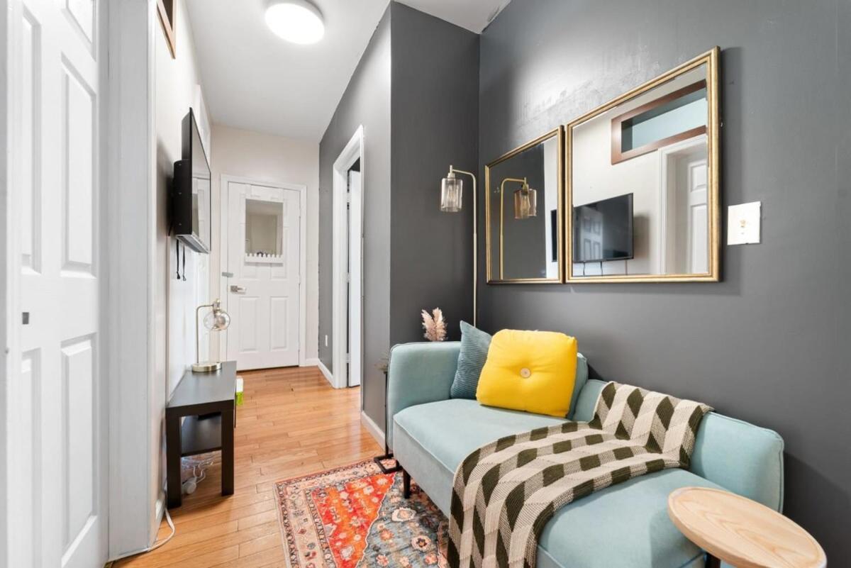 Convenient 2br - Walking Distance To Times Square Appartement