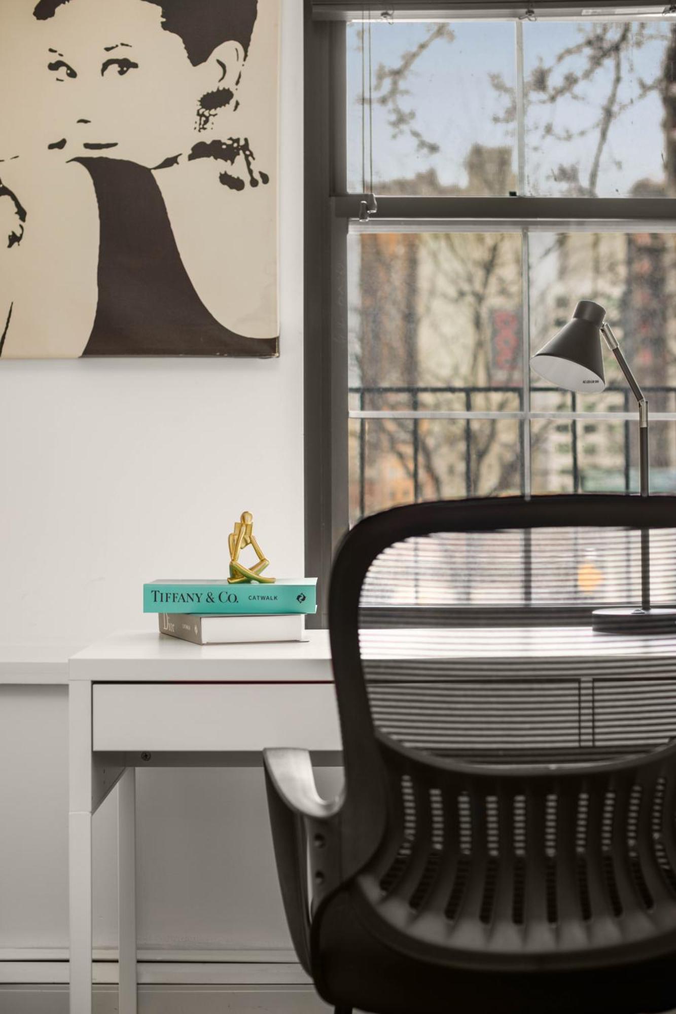 Appartement Nyc's Prime Location Upscale 2br