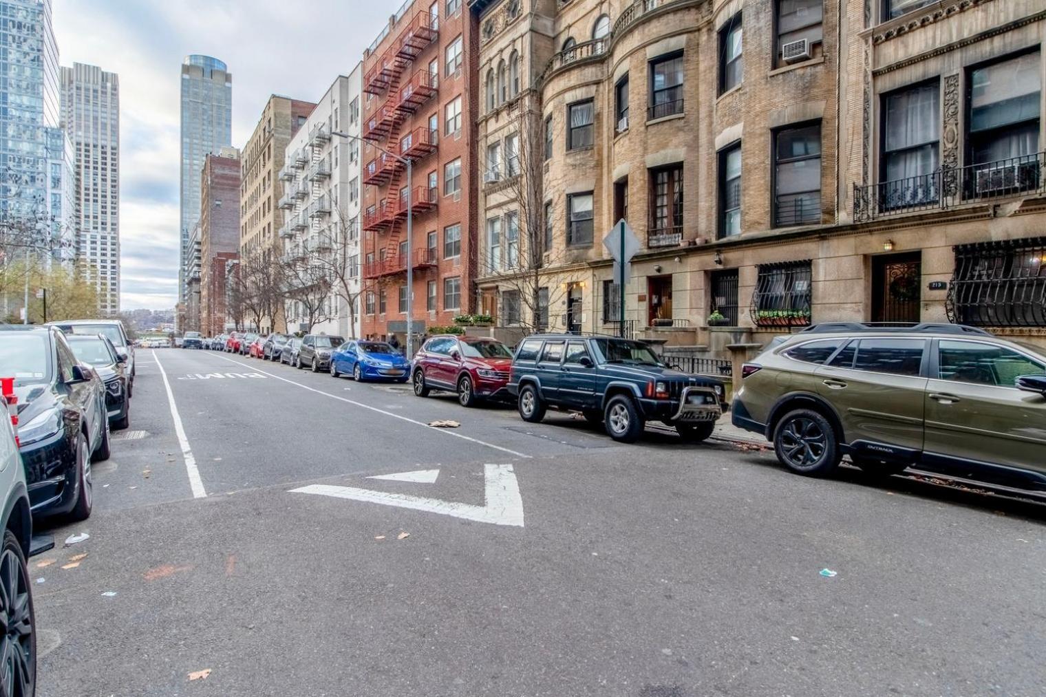 Uws 1br W Open Kitchen Doorman Gym Nyc-166 Appartement
